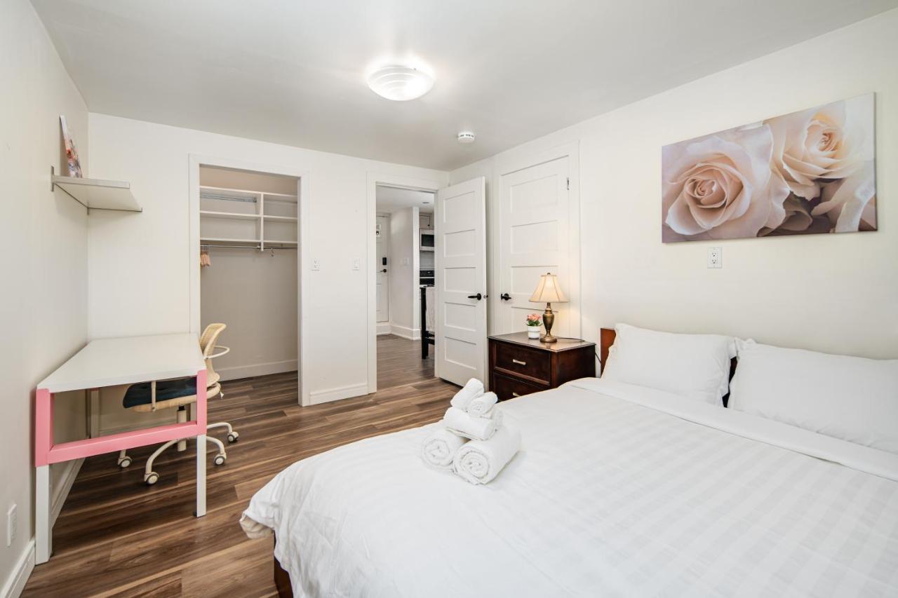 Gorgeous 4 Bedroom Garden Level Suite At Vancouver West & Ubc エクステリア 写真